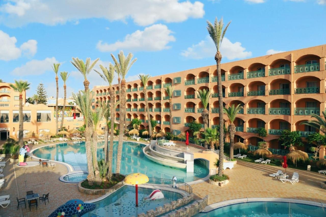 Marabout - Families And Couples Only Susa