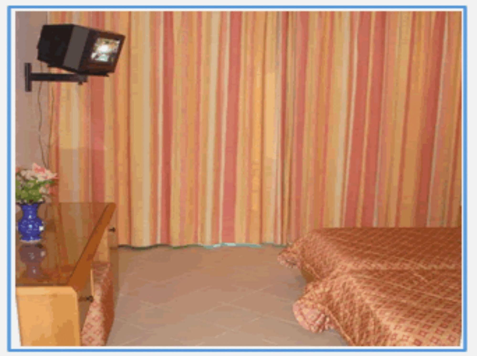 Marabout - Families And Couples Only Susa
